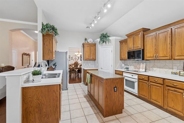 3813 Lorings Road, Norman, OK 73072