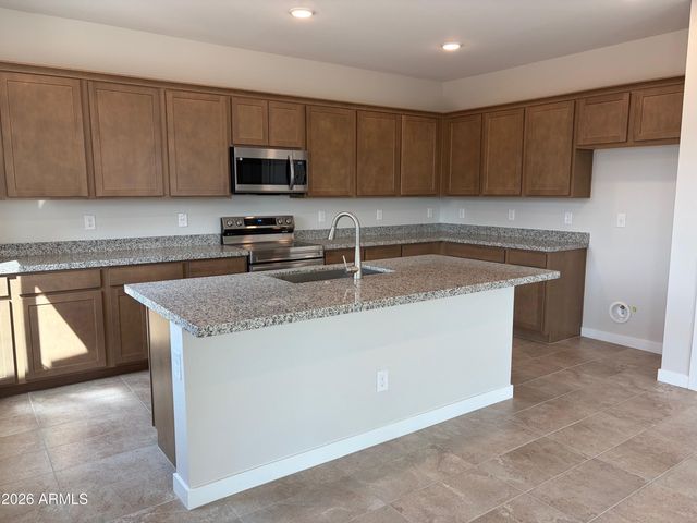 7257 E CATTLE CALL Street N, San Tan Valley, AZ 85143