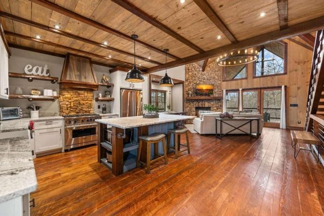 134 Cohutta Overlook Trail, Blue Ridge, GA 30513