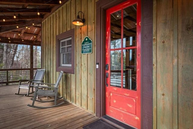 134 Cohutta Overlook Trail, Blue Ridge, GA 30513