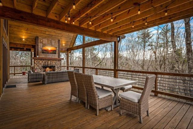134 Cohutta Overlook Trail, Blue Ridge, GA 30513