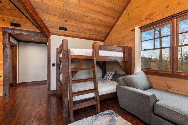 134 Cohutta Overlook Trail, Blue Ridge, GA 30513