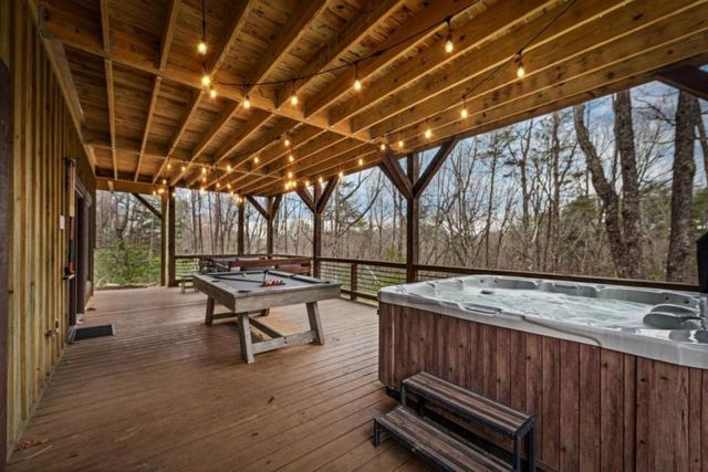134 Cohutta Overlook Trail, Blue Ridge, GA 30513