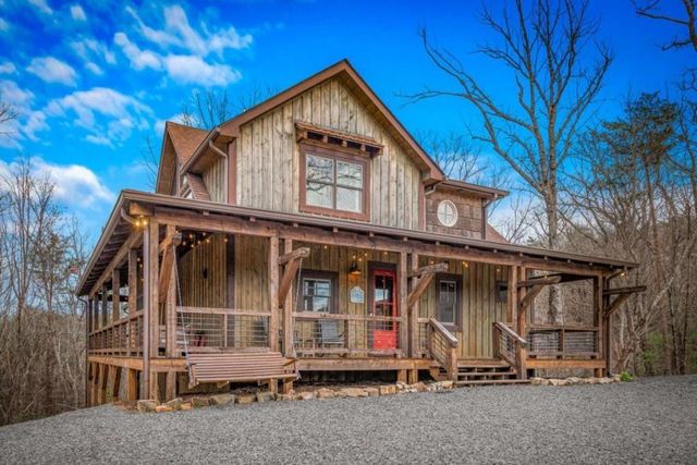 134 Cohutta Overlook Trail, Blue Ridge, GA 30513