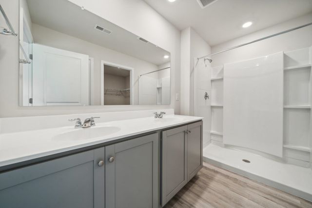 124 MEADOW RIDGE WAY, Staunton, VA 24401