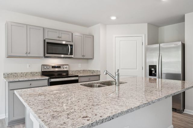 124 MEADOW RIDGE WAY, Staunton, VA 24401