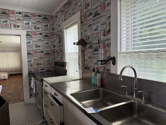 115 Bethel Mountain Road, Rochester, VT 05767