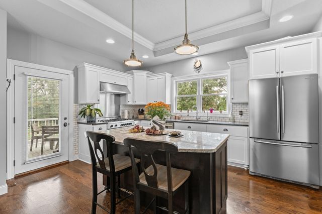 4053 Stone Point Drive NE, Rochester, MN 55906