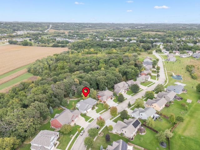4053 Stone Point Drive NE, Rochester, MN 55906