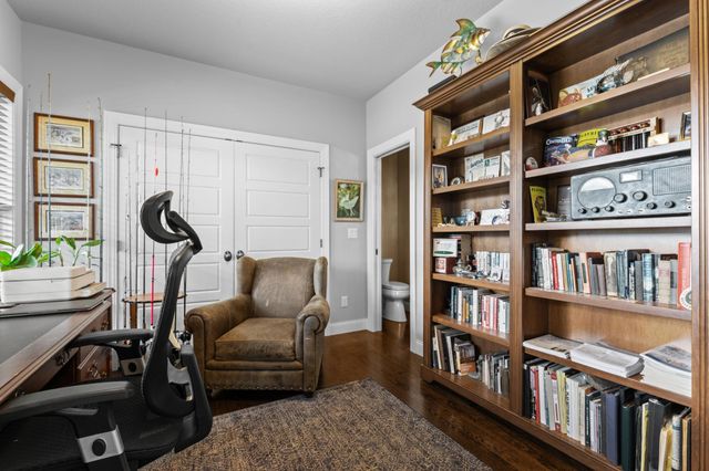 4053 Stone Point Drive NE, Rochester, MN 55906