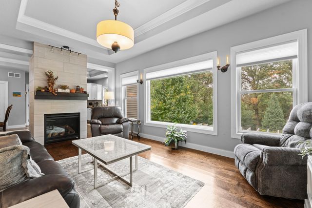 4053 Stone Point Drive NE, Rochester, MN 55906