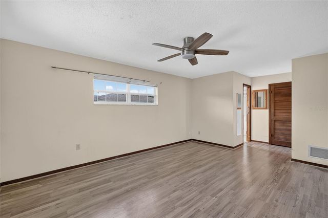 660 OLEANDER STREET, Mount Dora, FL 32757