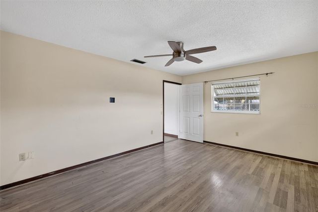 660 OLEANDER STREET, Mount Dora, FL 32757