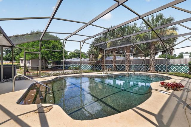 660 OLEANDER STREET, Mount Dora, FL 32757