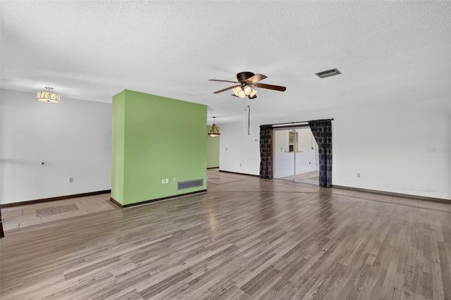 660 OLEANDER STREET, Mount Dora, FL 32757