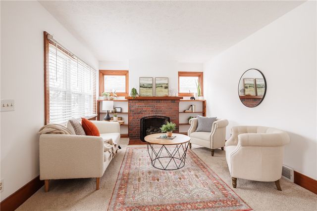 874 Helendale Road, Irondequoit, NY 14609