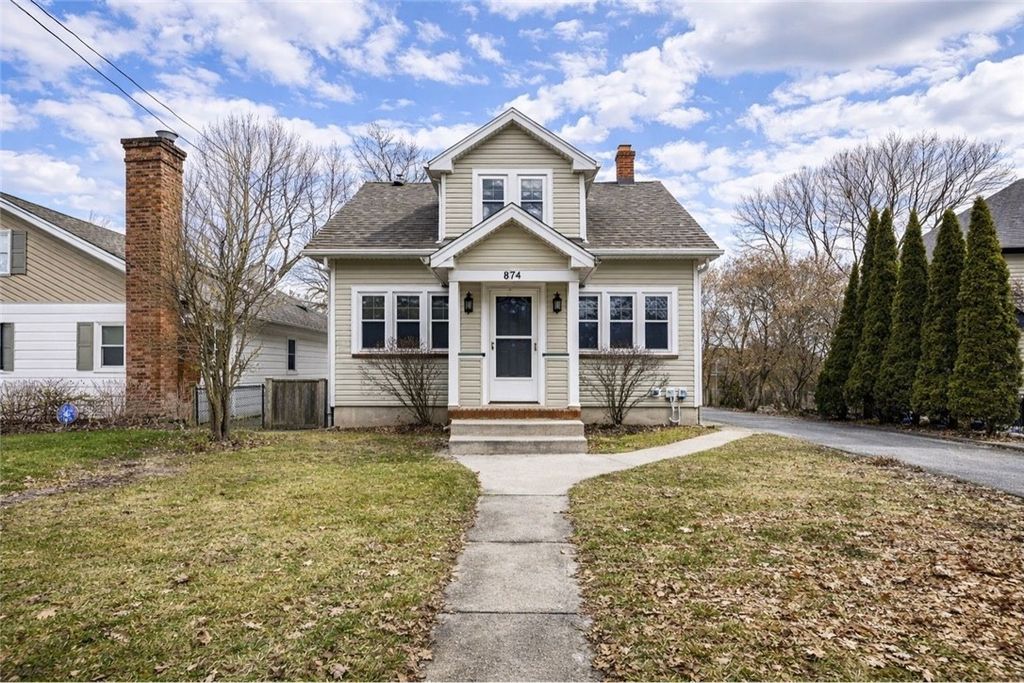 874 Helendale Road, Irondequoit, NY 14609