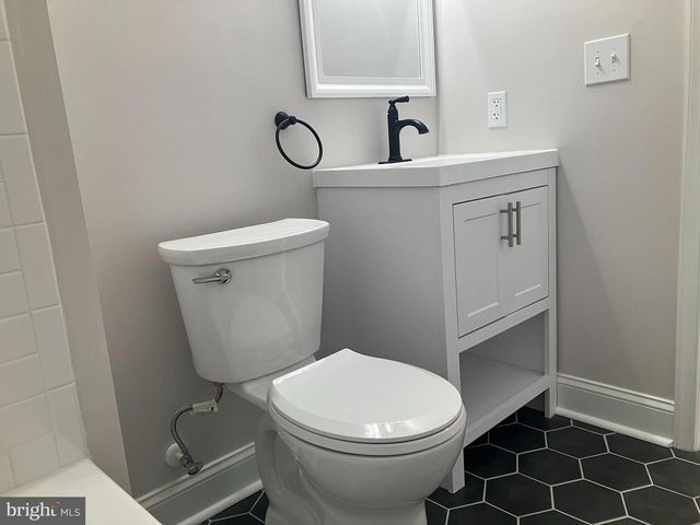 3338 ELMORA AVE, Baltimore, MD 21213