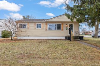 32155 Melton Street, Westland, MI 48186