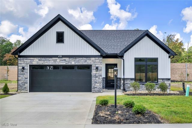 6728 Benedict Drive, Middleburg Heights, OH 44130