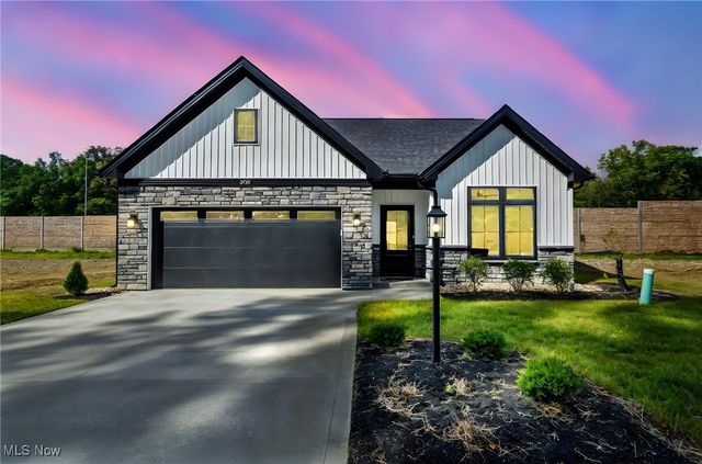 6728 Benedict Drive, Middleburg Heights, OH 44130