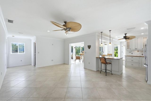 4986 WATERBRIDGE DOWN, Sarasota, FL 34235