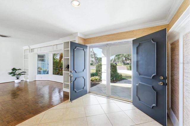 4986 WATERBRIDGE DOWN, Sarasota, FL 34235