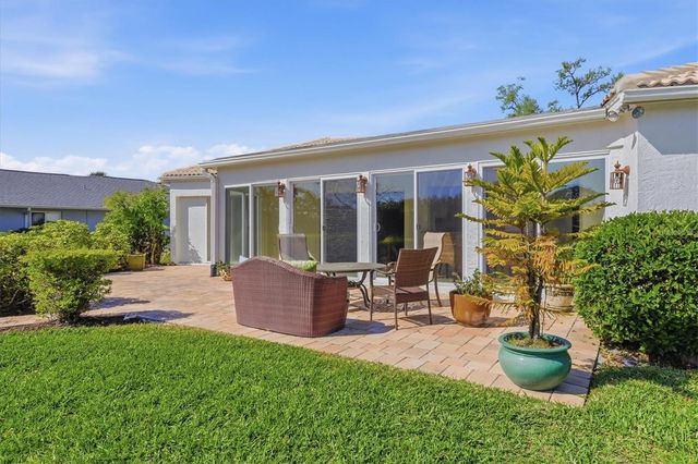 4986 WATERBRIDGE DOWN, Sarasota, FL 34235