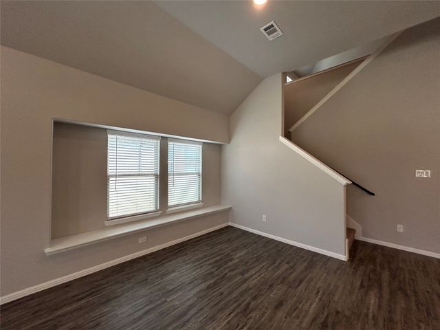 8941 Lantana Meadow Drive, Fort Worth, TX 76131