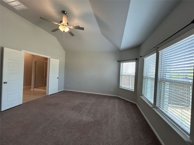 8941 Lantana Meadow Drive, Fort Worth, TX 76131