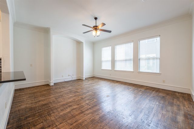 1914 Euclid Avenue C, Dallas, TX 75206