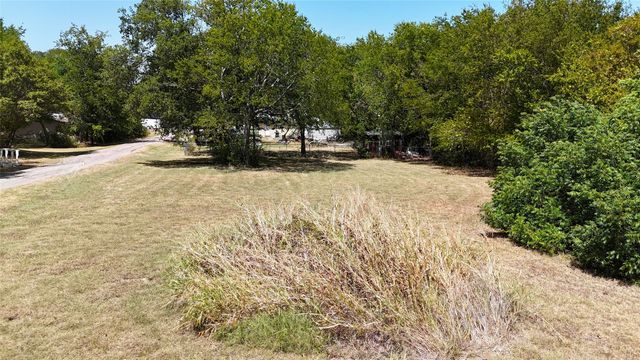 416 Black Foot, Quinlan, TX 75474