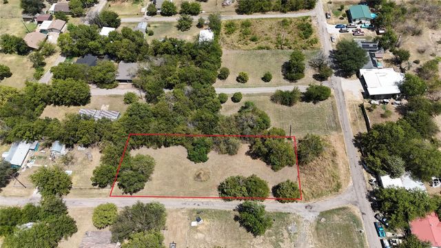 416 Black Foot, Quinlan, TX 75474