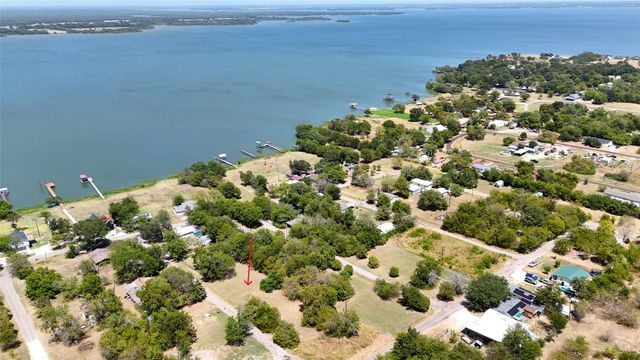 416 Black Foot, Quinlan, TX 75474