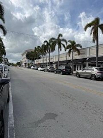 3325 Orange Avenue, Fort Pierce, FL 34947