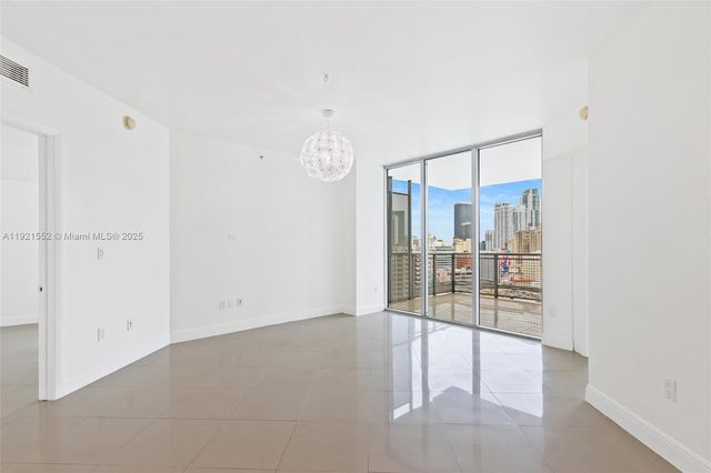 350 S Miami Ave 1805, Miami, FL 33130