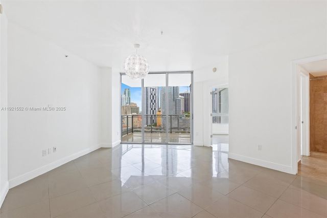 350 S Miami Ave 1805, Miami, FL 33130