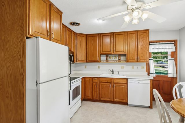 8316 Beard Road, Bloomington, MN 55431