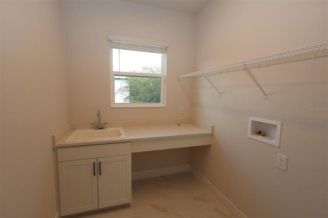 2916 W ELLIS DRIVE, Tampa, FL 33611