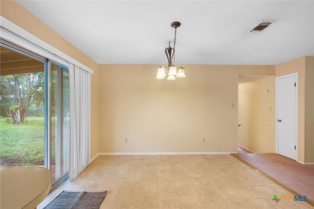 185 Oklahoma Avenue, New Braunfels, TX 78130