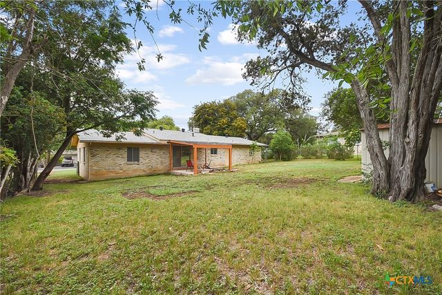 185 Oklahoma Avenue, New Braunfels, TX 78130