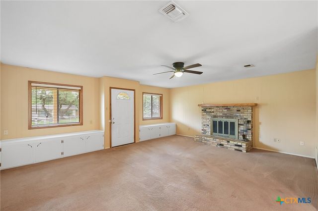 185 Oklahoma Avenue, New Braunfels, TX 78130