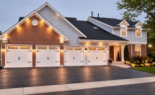 82 Holmes Way X2, Schaumburg, IL 60193