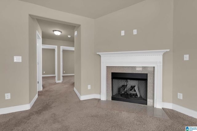 196 GREENWOOD CIRCLE, Calera, AL 35040