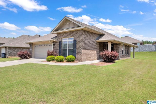 196 GREENWOOD CIRCLE, Calera, AL 35040
