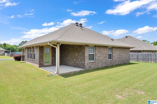 196 GREENWOOD CIRCLE, Calera, AL 35040