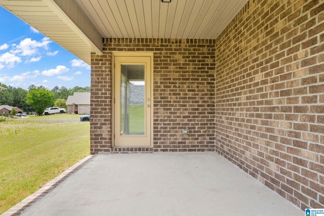 196 GREENWOOD CIRCLE, Calera, AL 35040