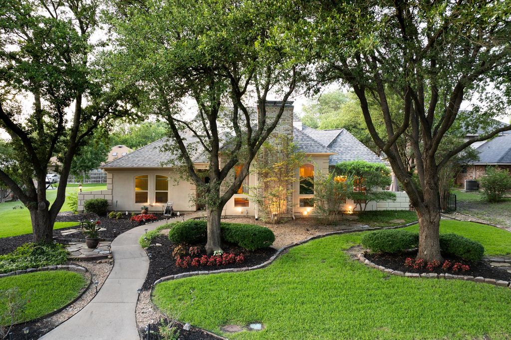 1450 Meandering Way, Rockwall, TX 75087