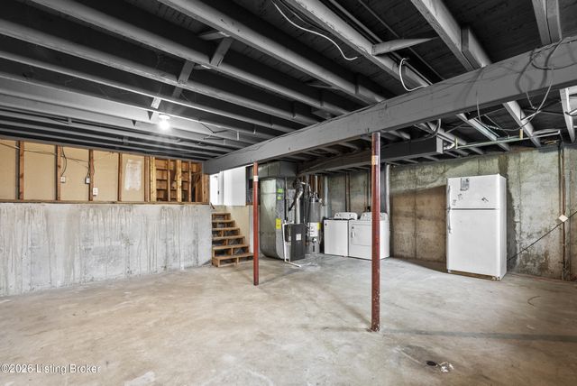7406 Covey Pl, Louisville, KY 40291
