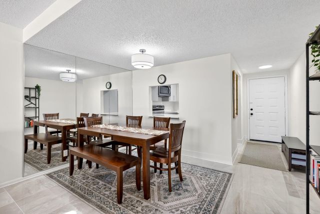 890 N Federal Highway 403, Lantana, FL 33462